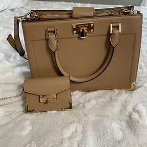 Michael Kors purse and matching wallet